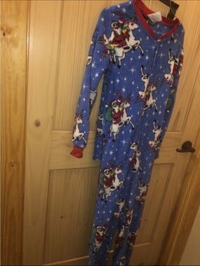 Secret treasures full zip pajamas women size 4/6